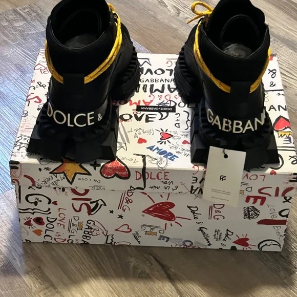 Dolce and Gabbana sneakers - Picture 13 of 16